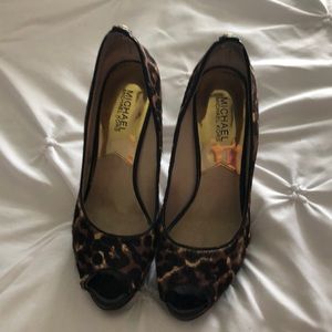 Michael Kors Leopard heels